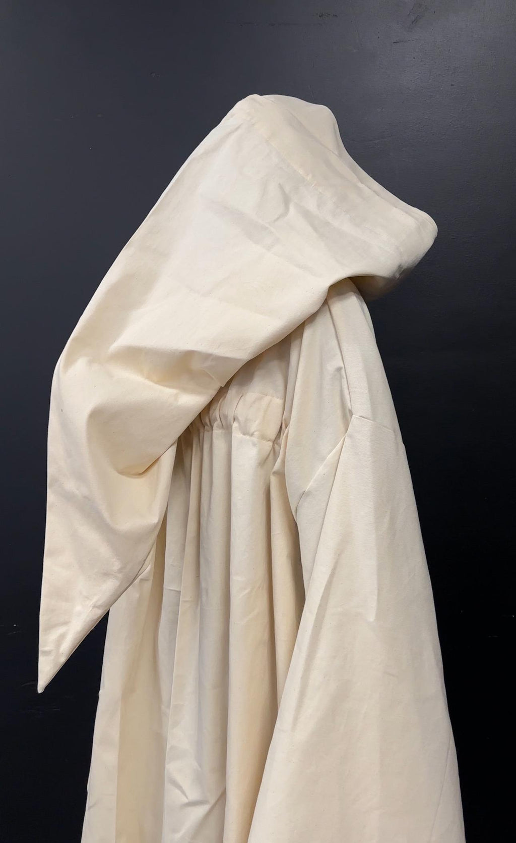 Natural Beige Linen Cloak – Buttercream Hooded Cape, Unisex Medieval Fantasy Mantle, Handmade Renaissance Robe, Custom Beige Costume Cloak