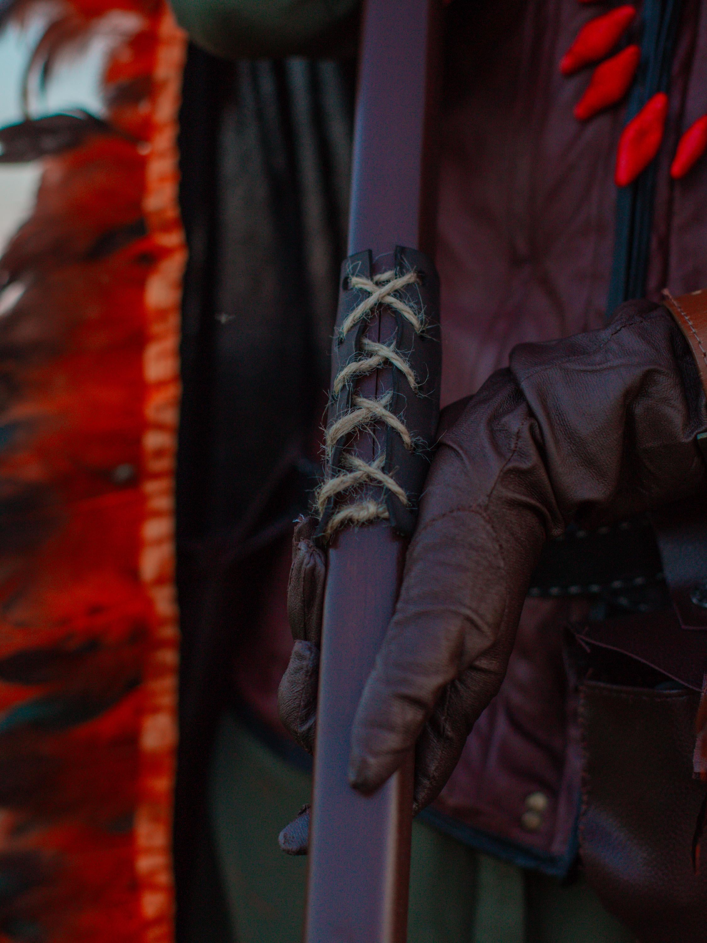 Wolf Soul Staff – Shamanic Wooden Staff, Wild Spirit Totem, Handcrafted Alder Rod, Guardian of the Forest Cosplay Prop