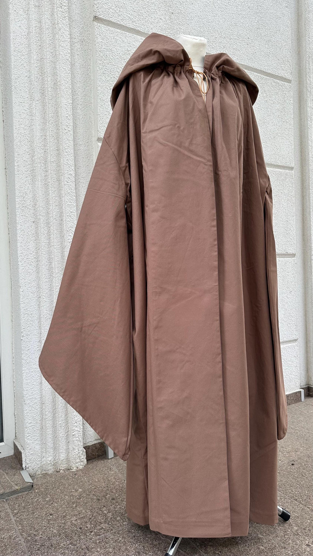 Cinnamon Cloak – Handmade Hooded Cape, Unisex Medieval Fantasy Mantle, Renaissance Costume Robe, Custom Natural Linen Cloak