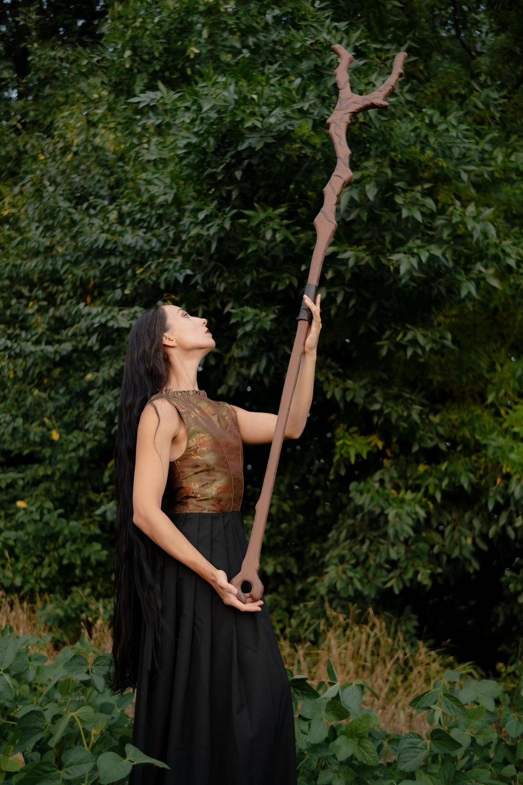 Rootfang – Primitive Wooden Staff with textured Branch Design for Cosplay and  Rituals