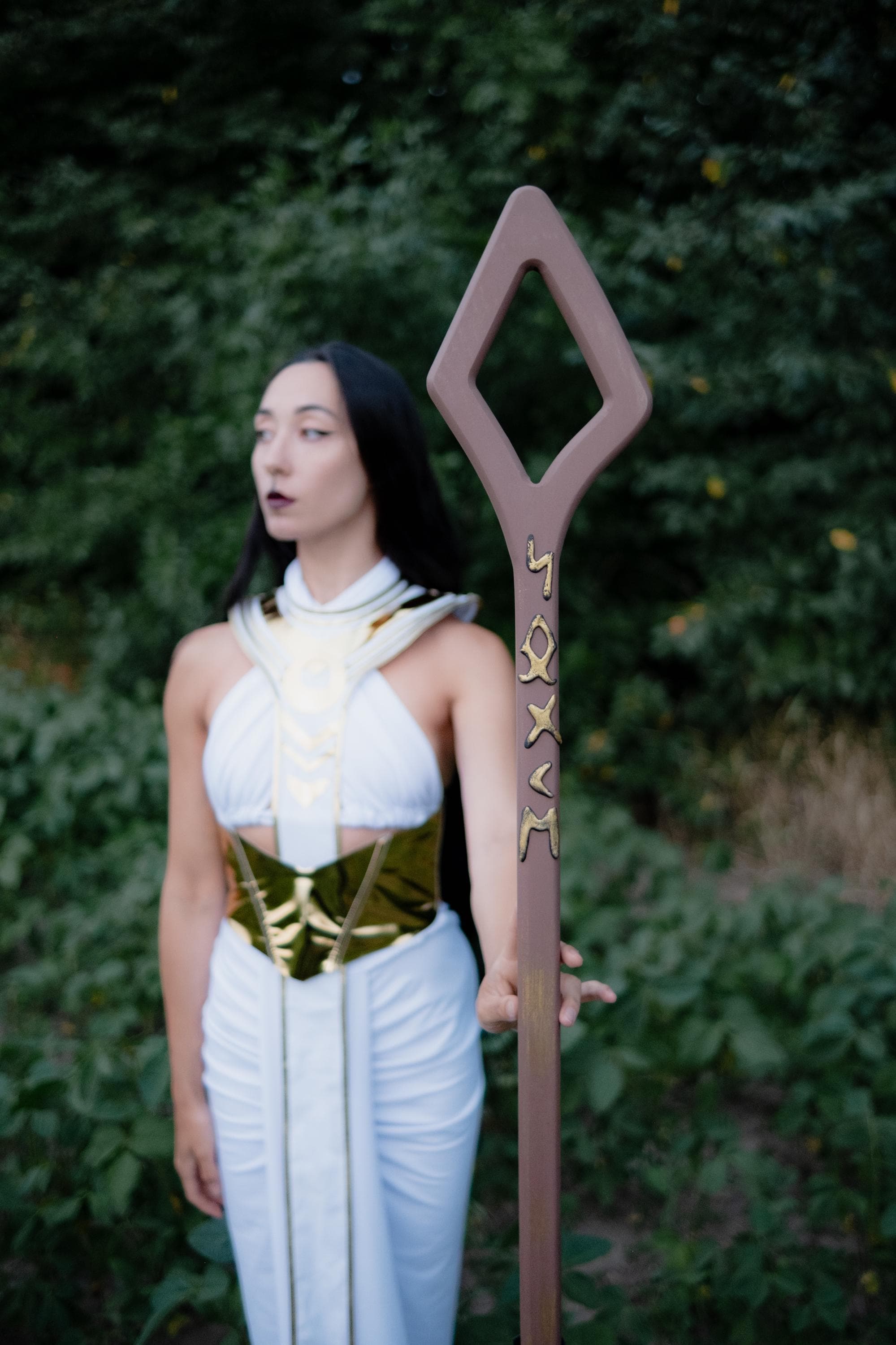 Runestone Staff "Sun" – Wooden Staff with Rune Design and Red Gemstones for Ritual & Cosplay