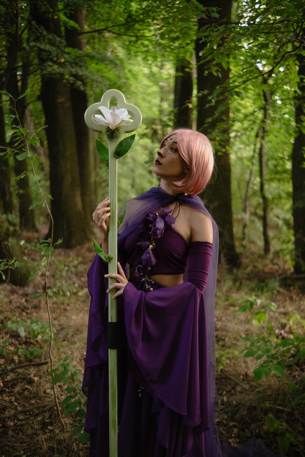 Lily Bloom Staff – Mint White Handmade Wooden Fantasy Cosplay Prop, Elf Druid Staff with Moss Accents