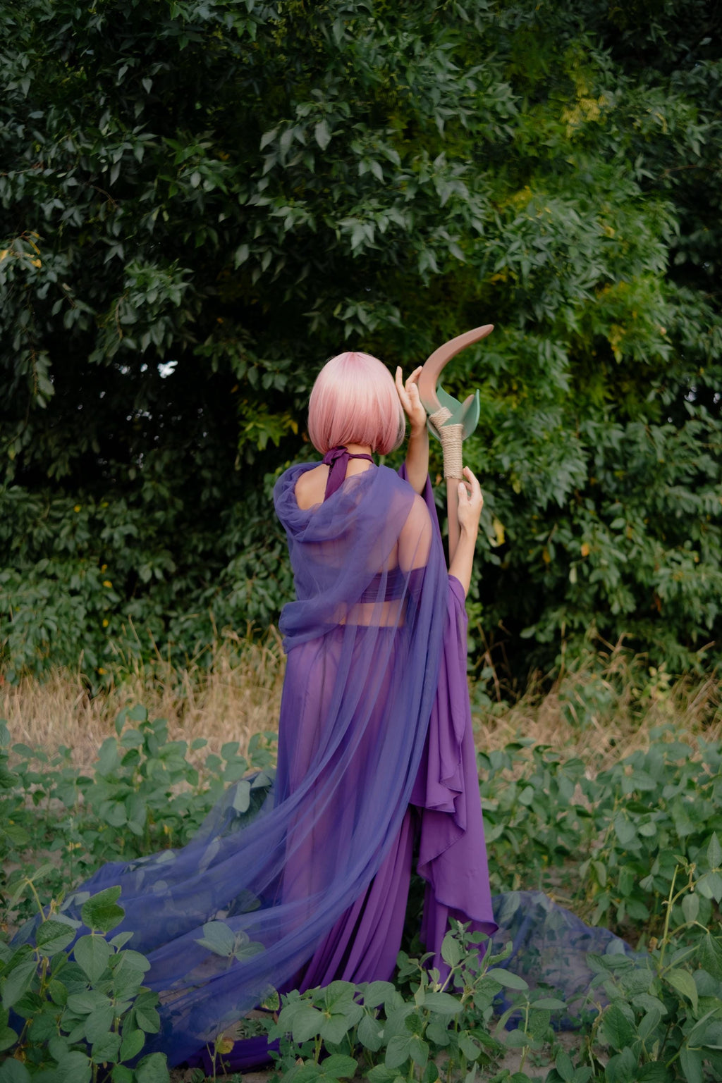 Verdant Claw - Handmade Druid Wooden Staff with Foam Leaf, for Elvens, Forest Mages, Magic Wand, Fantasy Witch Wizard Costume Accessory