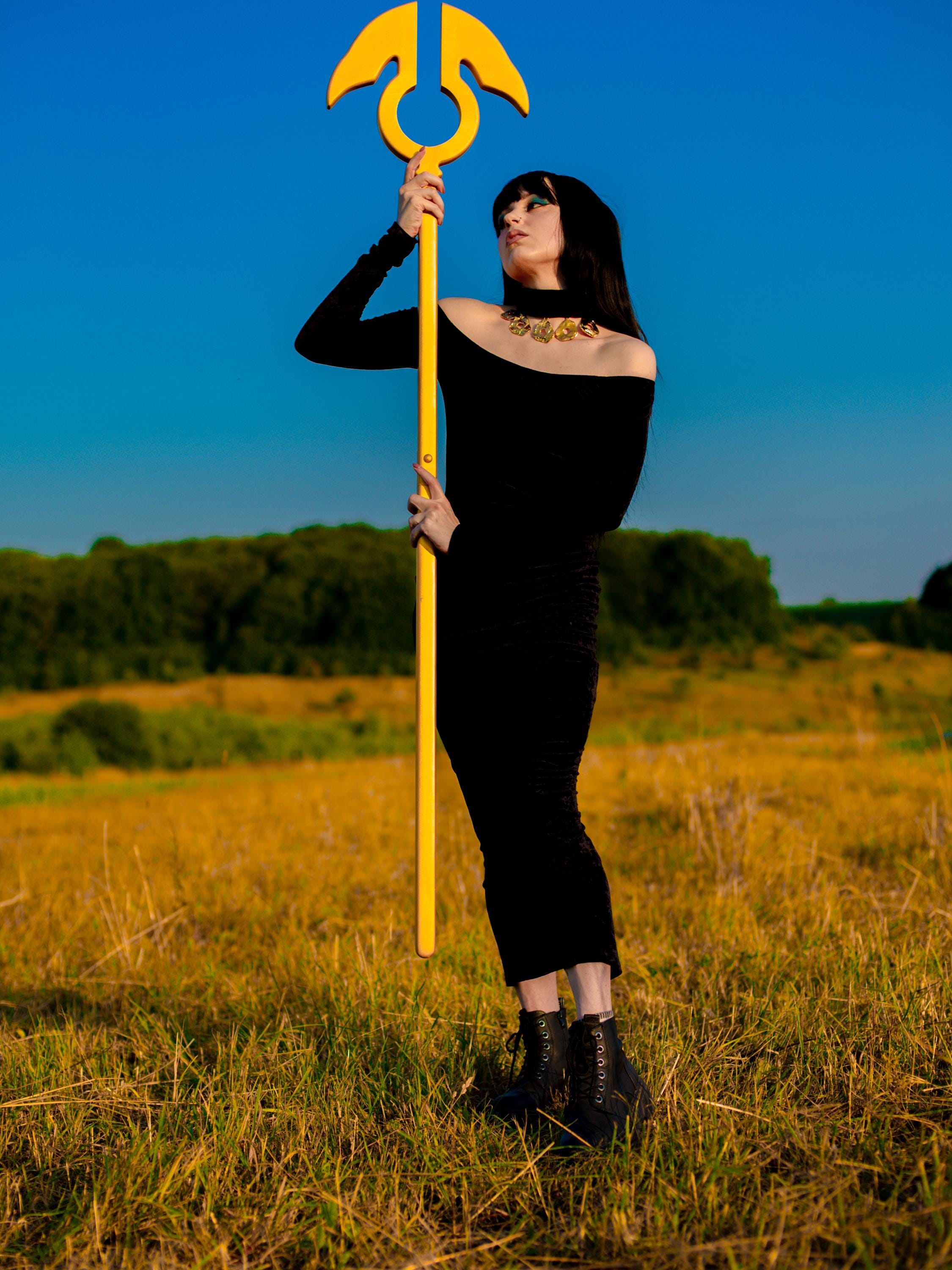 Wings of Protection – The Golden Egyptian Staff, Handmade Horus Wooden Staff, Pharaoh Ceremony, Spiritual Symbol