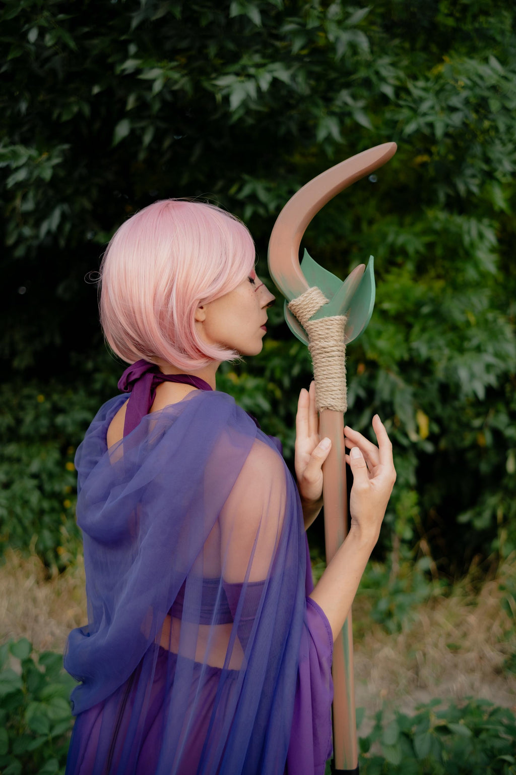 Verdant Claw - Handmade Druid Wooden Staff with Foam Leaf, for Elvens, Forest Mages, Magic Wand, Fantasy Witch Wizard Costume Accessory