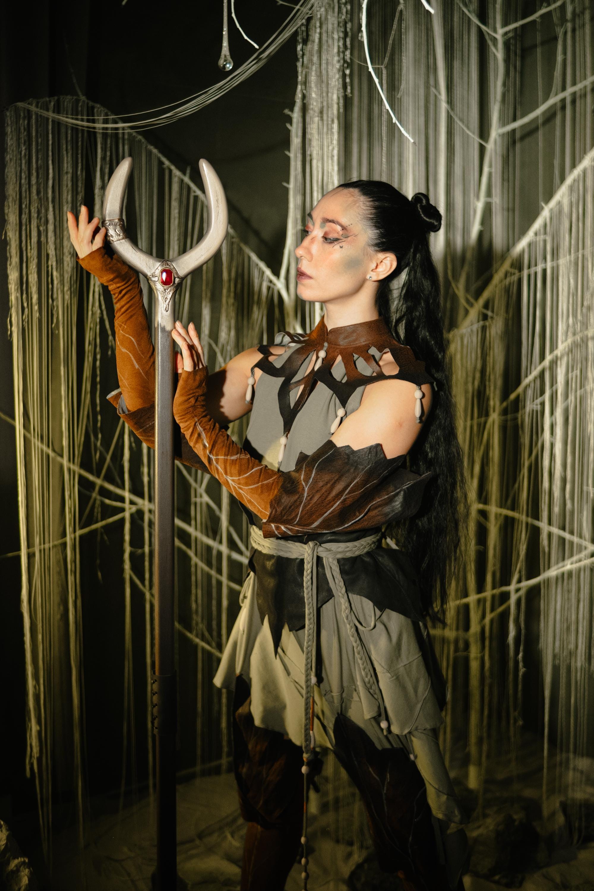 Silver Crescent Staff – The Ember Crown, Wooden Fantasy Ruby Prop, Magic Stick, Crescent Head