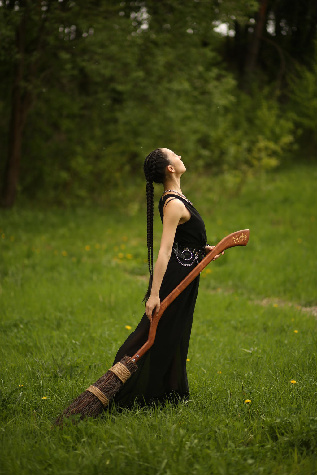 Wooden Wizard Broom – Fantasy Flying Broomstick, Handcrafted Magic Witch Decor Prop, Custom Made Gift for Cosplay or Display