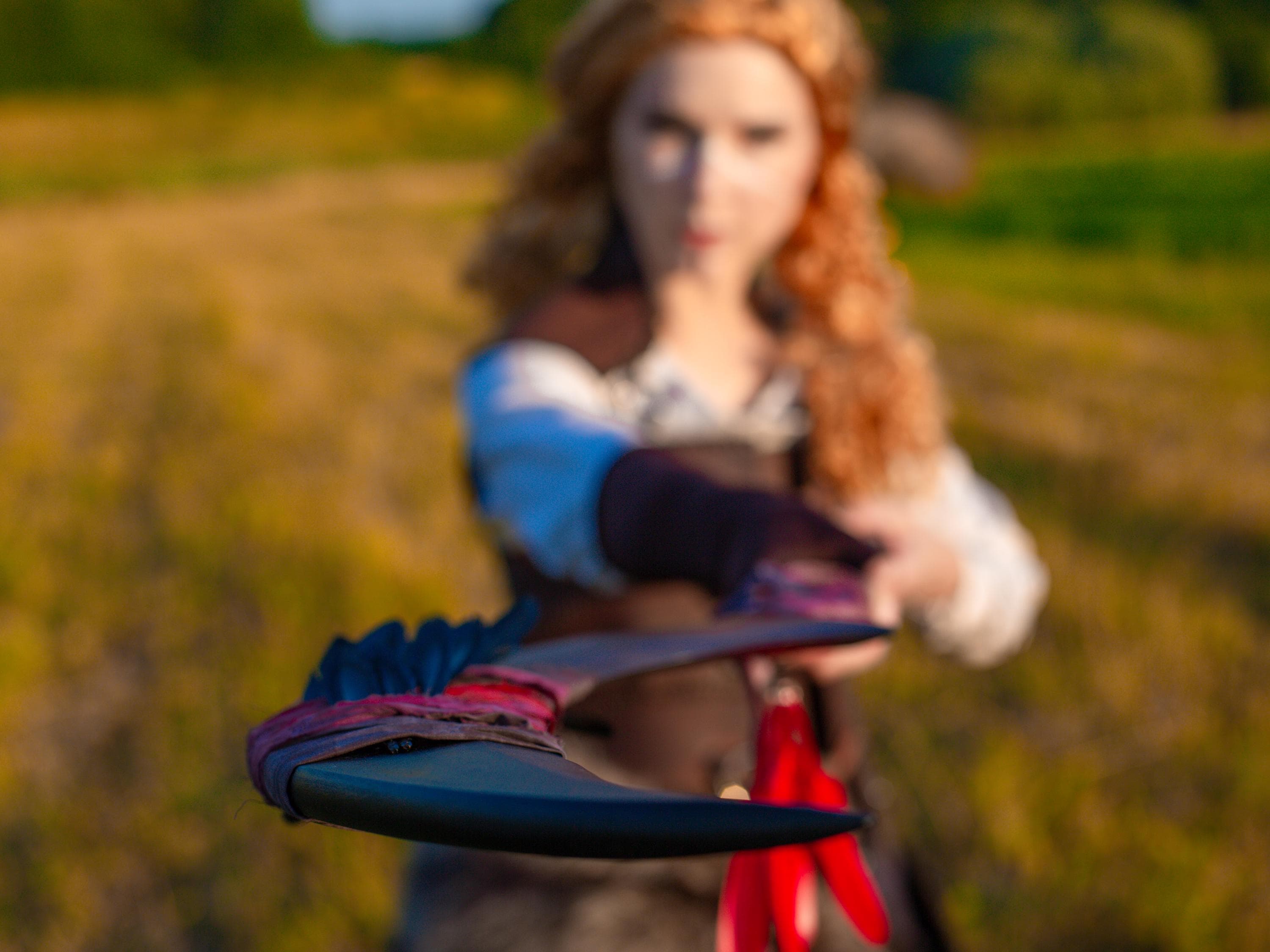 The Raven’s Staff – Wooden Fantasy Staff, Handcrafted Wizard Prop, Mystical Sorcery Wand, Dark Mage Decor, Magical Ritual Art Piece